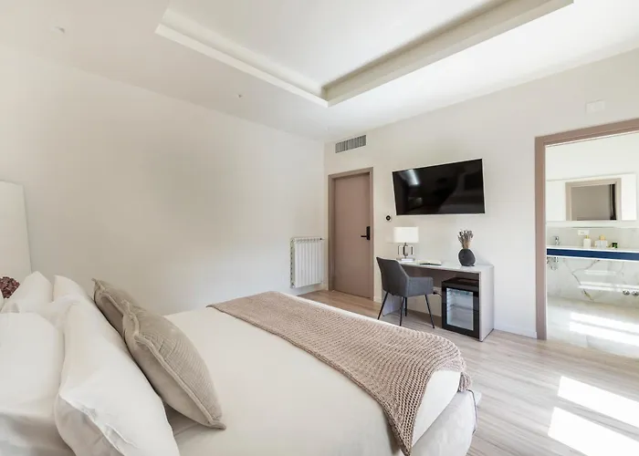 Domus 28 4*